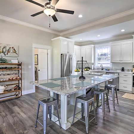 White Oak Creek Home With Views, Deck And Pool Access! Eufaula Zewnętrze zdjęcie